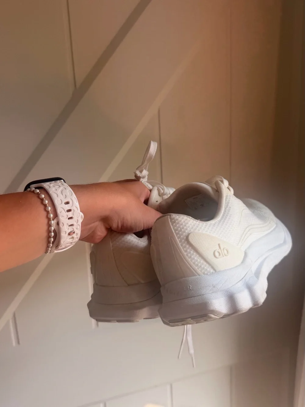 Women's Alo  Lightweight Running Sneakers